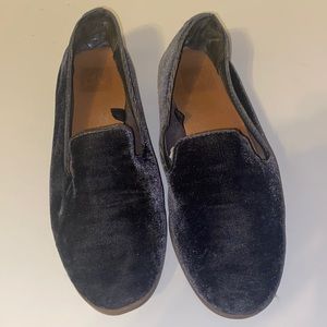 DV Dolce Vita Blue Velvet Loafer Womens Slip On Flat
